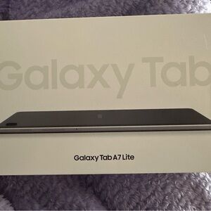 Samsung Galaxy Tab A7 Lite - BRAND NEW IN THE BOX!